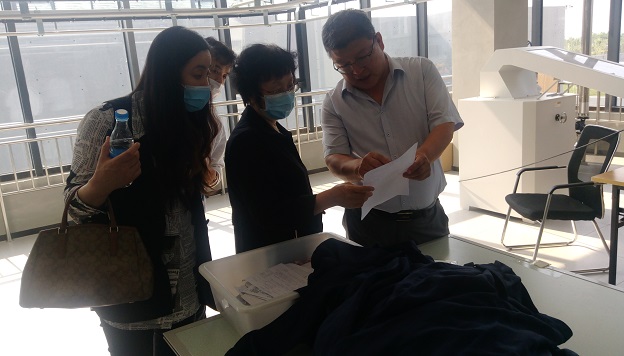 民盟沧州市委领导班子赴沧州明珠服饰产业特色小镇调研复工复产情况(图4)