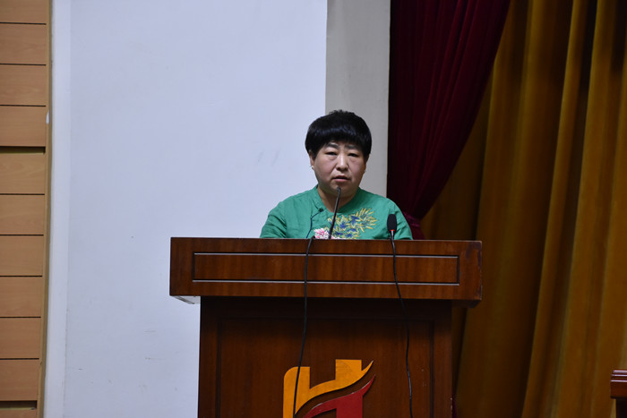 主席,民盟市委主委董卫出席会议并讲话,民盟市委副主委王爱军,温玉泉