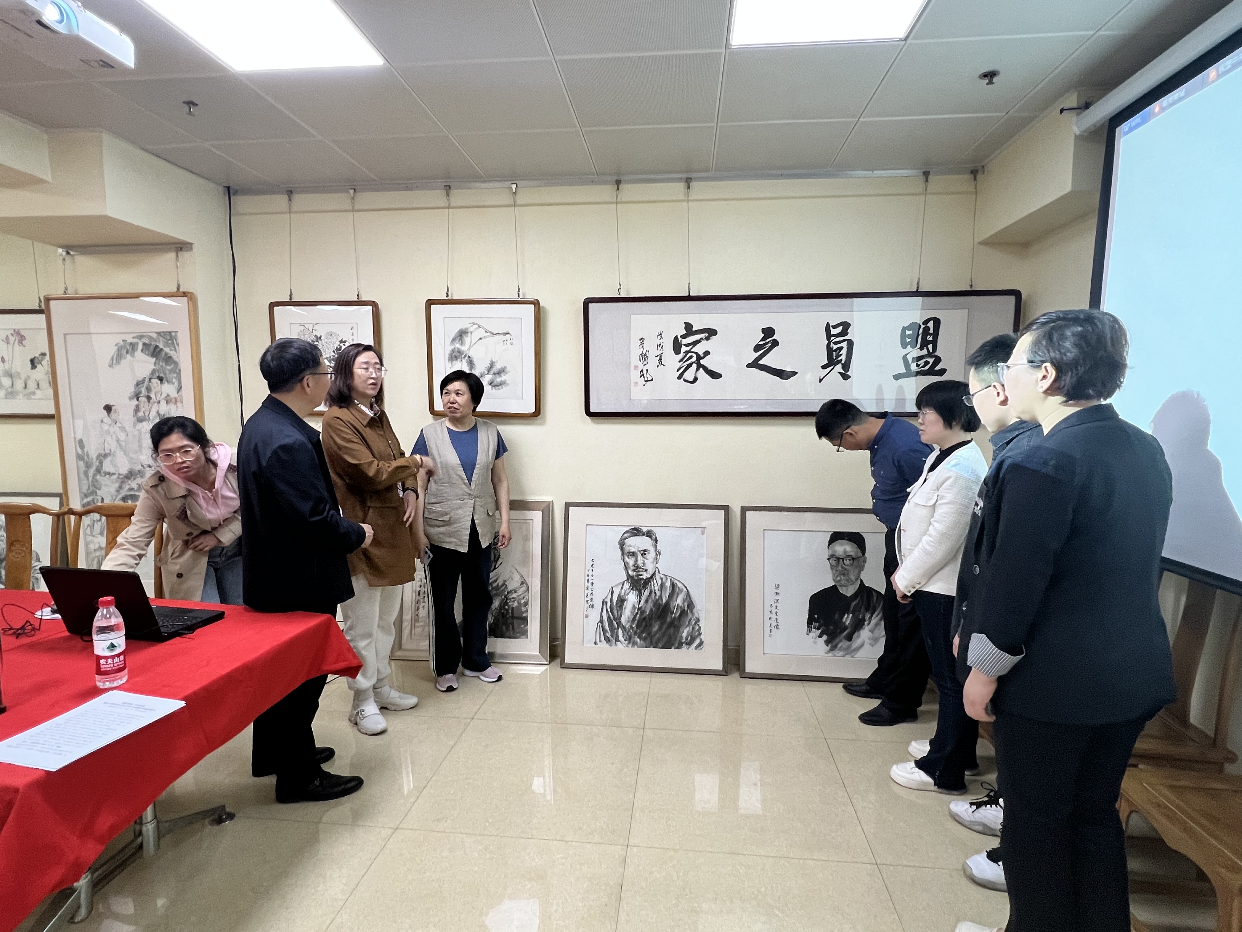 民盟市委专职副主委刘旭带领机关干部赴邯郸民盟开展盟务工作对标学习交流活动(图3)