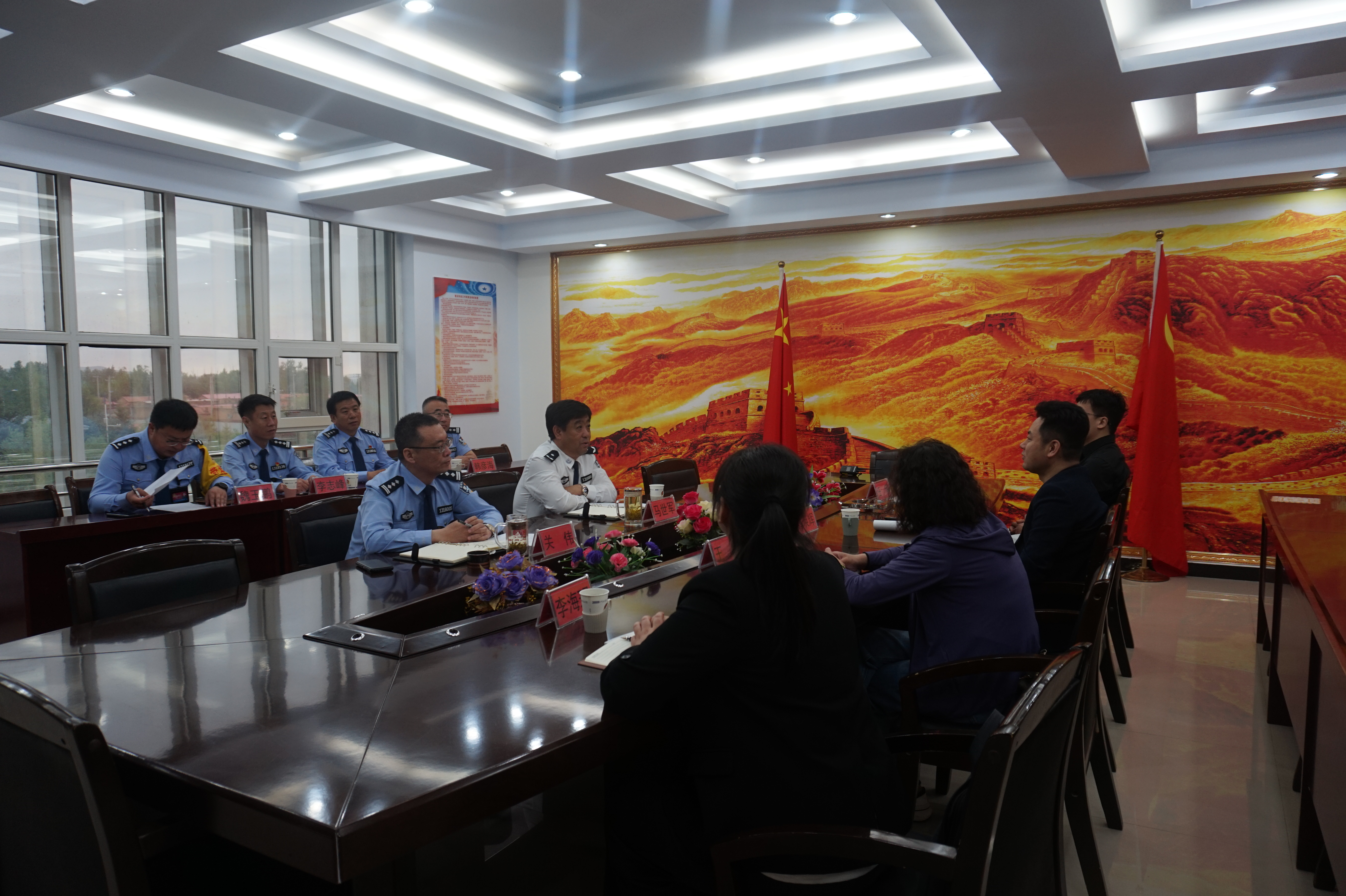 民盟张家口市委联合河北北方学院附属第一医院赴河北省沽源监狱就医疗合作事宜开展调研(图2)