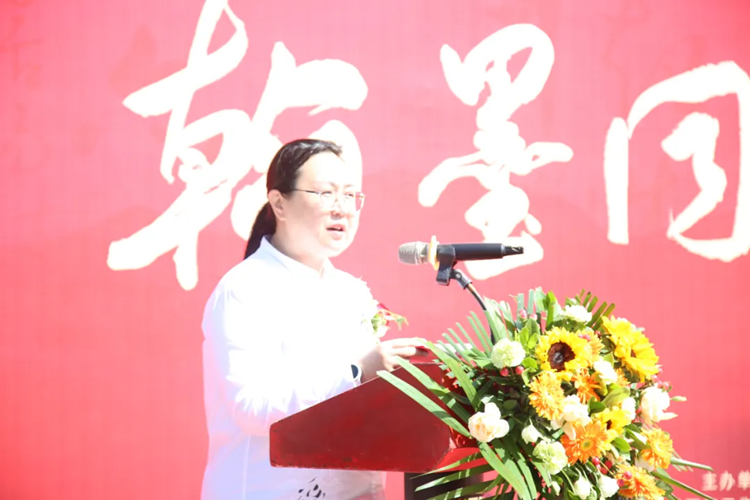 庆祝中华人民共和国成立75周年“翰墨同心，青竹筑梦”书画邀请展在衡水开幕(图3)