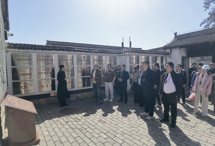 民盟河北省直综合四总支前往邯郸涉县开展爱国主义教育活动(图1)